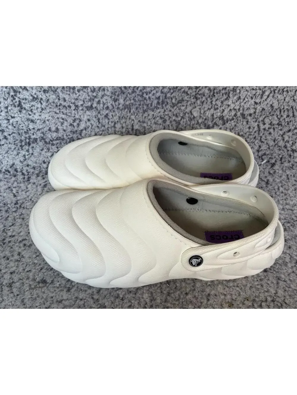 Crocs Classic Cozzzy Clog White Fleece Lined Men's 13 Women's 15